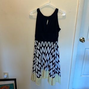 Size 8 navy blue & yellow dress